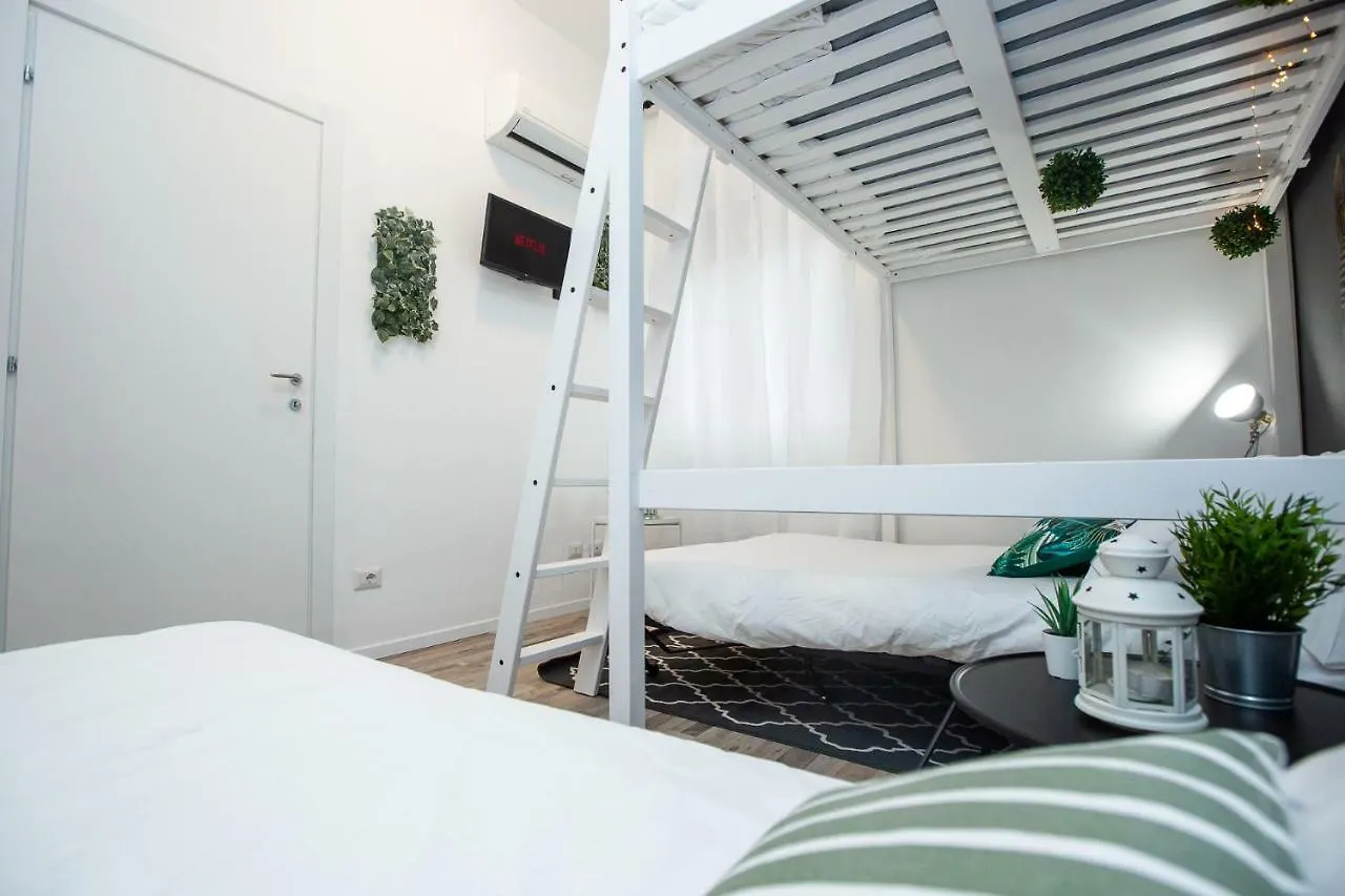 Apartment Mamiani 6 Milan
